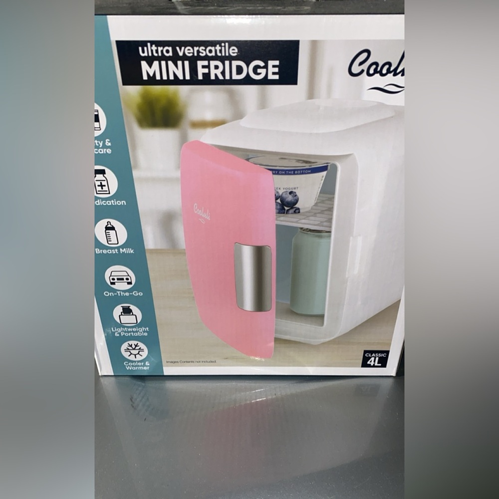 Pink Mini fridge!